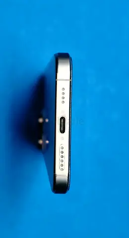 iPhone 16 pro max 512GB gold color