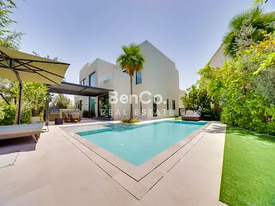 Fully Furnished I Turnkey 5-Bedroom | Lake Views