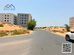 Commercial corner plot on two streets,g+4,freehold