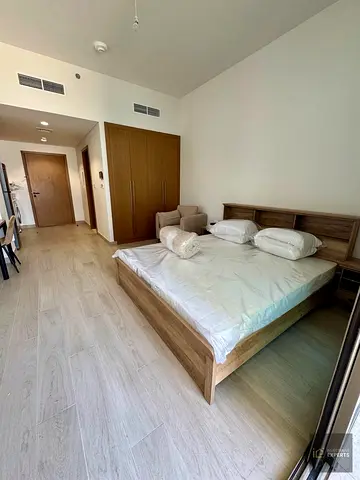 MODERN STUDIO | FULLY FURNISHED | VACANT NOW