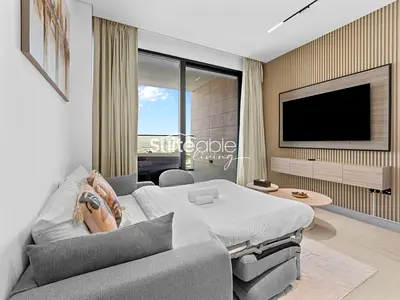 Upgraded | Fully Furnished | Private Jacuzzi