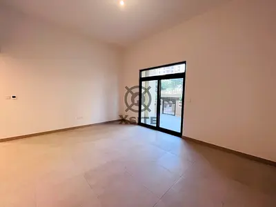 Spacious 1 BR+Laundry | White Goods | Access to Garden