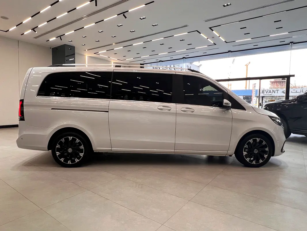 Mercedes-Benz V-Class 2026
