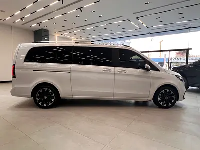 Mercedes-Benz V-Class V 300, миниатюра 7
