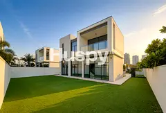 Corner Unit | Opposite Pool | Vacant