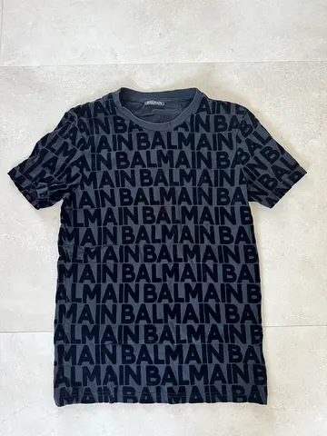 Balmain Men’s Black Logo T-Shirt