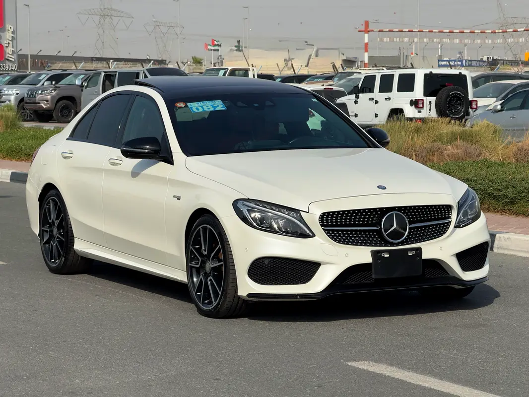 Mercedes-Benz C-Class 2016 — photo 1 of 17