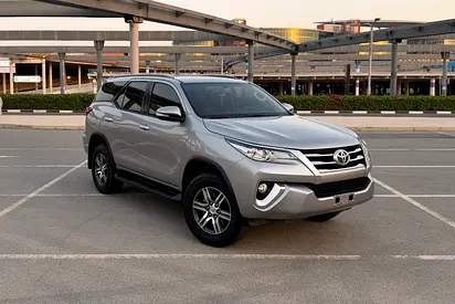 Toyota Service History / 2 Keys | Toyota Fortuner 2.7 EXR GCC Specifications (Single Owner)