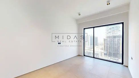 Brand New 1Bedroom | Prime Location | Balcony