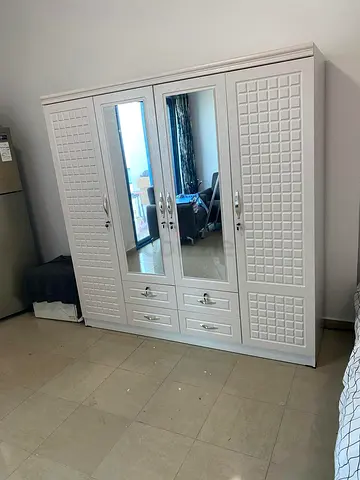 White 4-Door Wardrobe with Mirrors and Drawers - Good Condition
