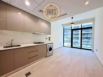 Spacious layout | Pool View | Bright 1 B/R