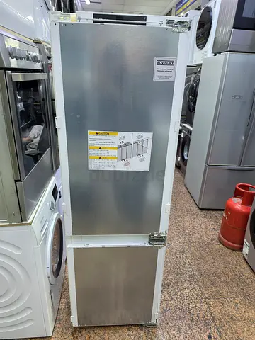 Miele 7th Series KFNS 7734 D Built-in Botton Freezer Fridge New Condition same