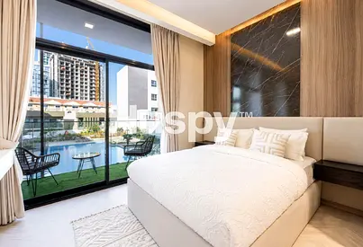 Vacant | Pool View | Furnished