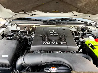 Mitsubishi Pajero GLS, миниатюра 19