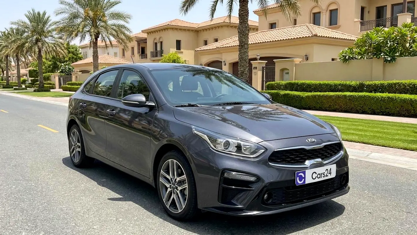 Kia Cerato 2021 — photo 1 of 13