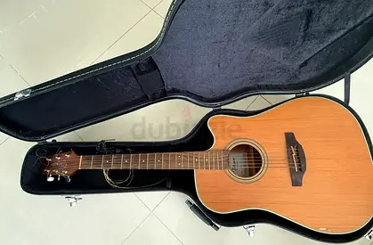 Takamine Electro-Acoustic Guitar with Hard Case - Good Condition