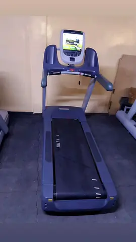 Precor Commercial Treadmill with Console Screen