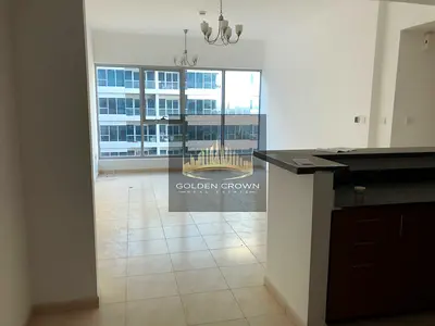 Vacant 1 Bedroom Available For Rent In Skycourt