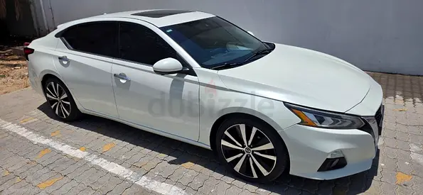 Nissan Altima SL 2019 GCC Specs Full Option