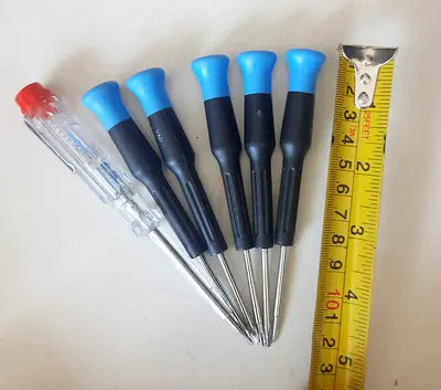Screwdriver Set + Tester – Used, Good Condition