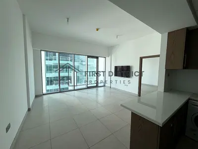 Perfectly Maintained 1BR | TV & White Goods Incl.