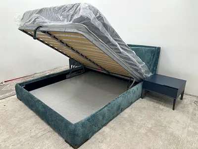 Selling Natuzzi bed with mattress and sides tables