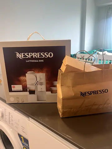 Nespresso Lattissima One Coffee Machine