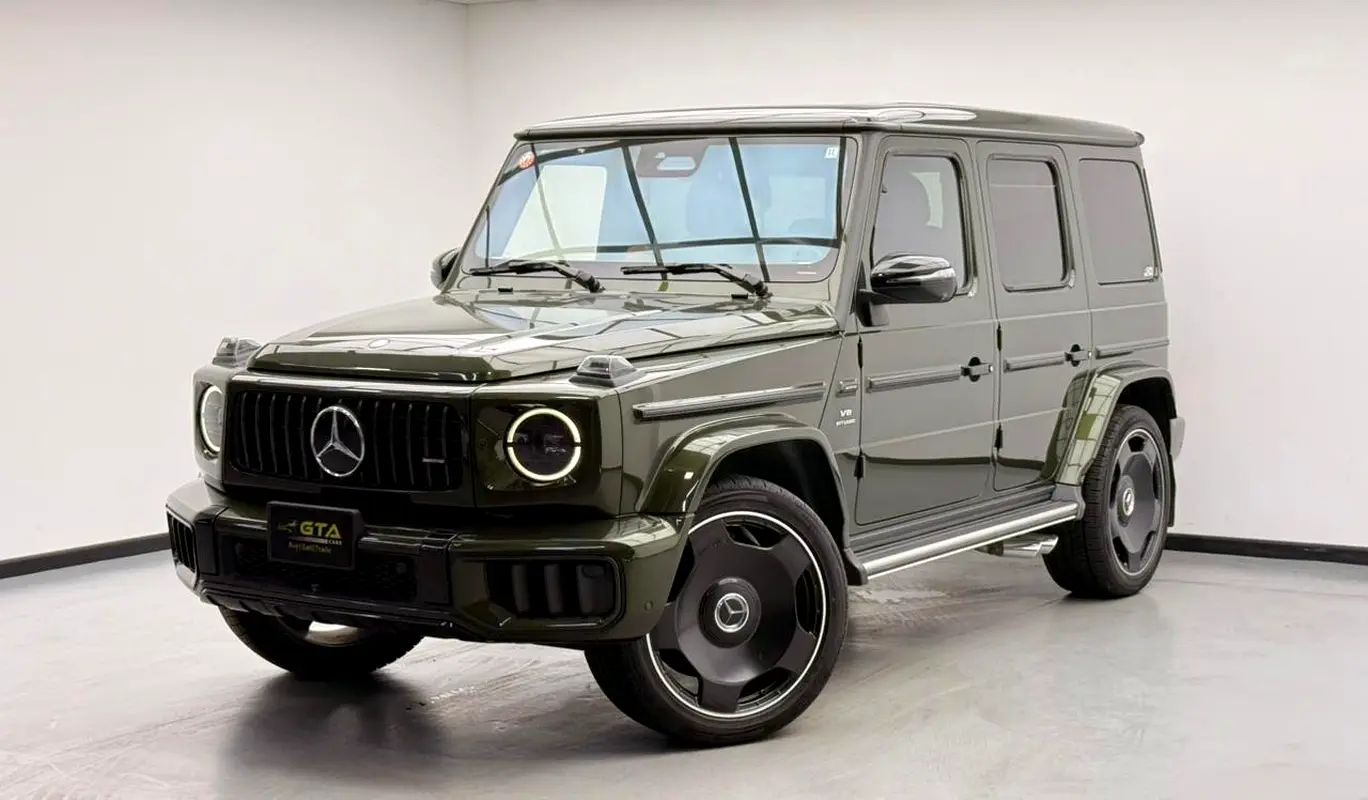 Mercedes-Benz G-Class 2025 — photo 1 of 17