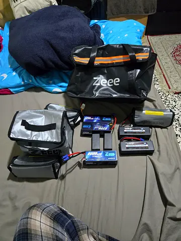 RC LiPo Battery Bundle – Zeee 4S  HRB 3S Batteries with LiPo Safe Bags
