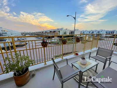 PRIME LOCATION | WELL-MAINTAINED | GENUINE RESALE