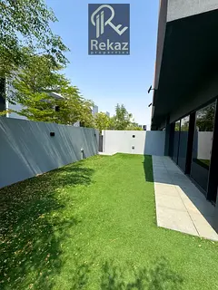 For rent | Landscape Ready | 3Br Th +Maids | Vacant |