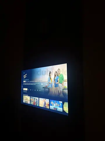 Hisense 43 inch Smart TV FHD 4K E4Q-Natural Colour Enhancer