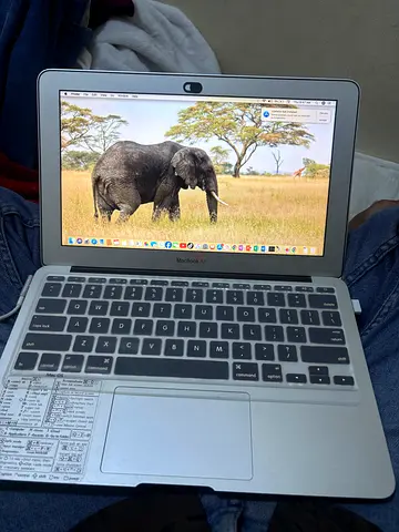 Macbook Air 2011 for sale
