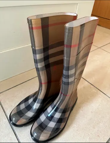 Burberry Check Pattern Rain Boots