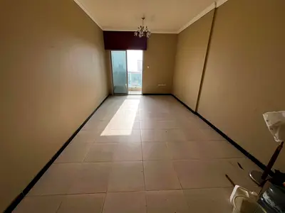 Two separate bedrooms and a living room with comfortable spaces and a distinctive layout, 2 bathrooms, and 2 balconies with sea views.