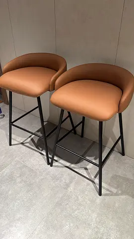 Set of 2 Modern Brown Leather Bar Stools with Black Metal Frame