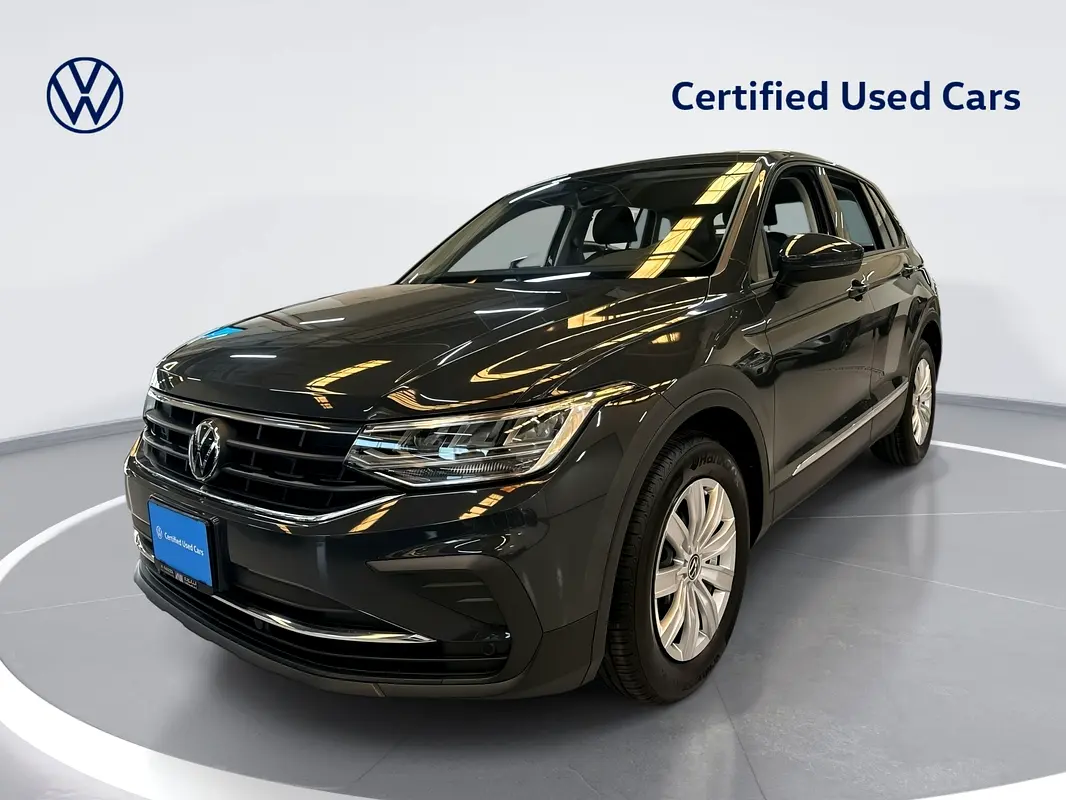 Volkswagen Tiguan 2024 — photo 1 of 12