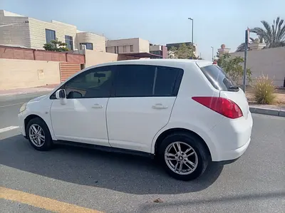 2010 Nissan TIIDA — фото 8