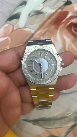 BB Milano Stainless Steel Mens Watch — Urban Elegance, Swiss Design