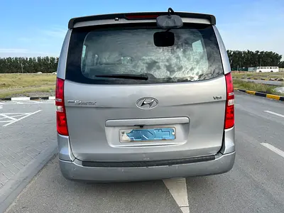 صورة 7 لـ 2015 Hyundai H1