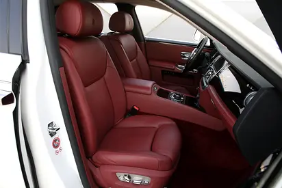 2016 ROLLS-ROYCE GHOST — миниатюра 11