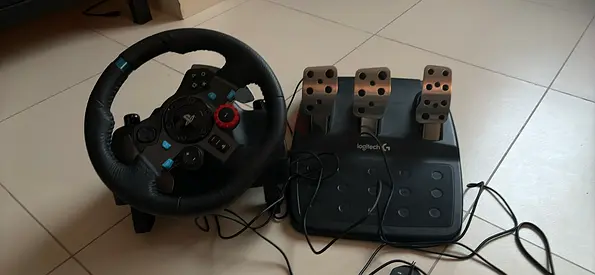 Playstation steering wheel ps5 and ps4