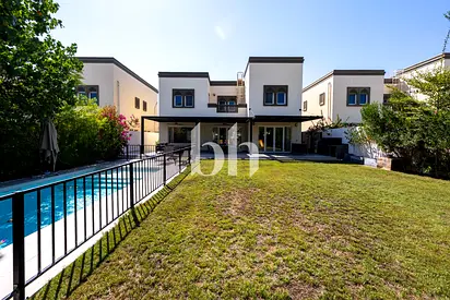 3 Beds | Internal Location | Swimming Pool
