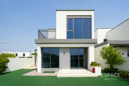 Park Backing | Corner Plot | Unfurnished