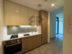 Spacious Studio | Skyline View | 12 Cheques Option