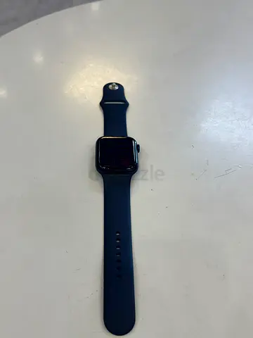 🟦 FOR SALE
⌚ Apple Watch Series 6
💙 Color: Blue
✨ Condition: Excellent Fully Working
📦 Inclu