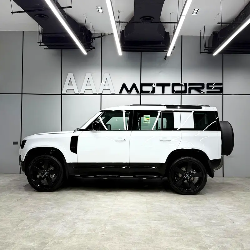 Land Rover Defender 2026