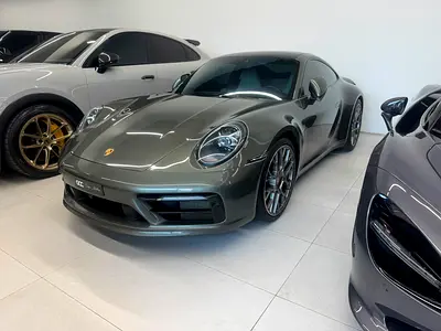GCC SPECS AL NABOODAH WARRANTY - 2020 PORSCHE 911 CARRERA S COUPE - SPORT CHRONO - MATRIX LIGHTS - B