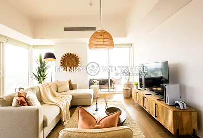 Beautifully curated, fully furnished apartment. Move in ready!