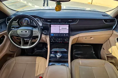 صورة 9 لـ 2022 JEEP GRAND CHEROKEE L